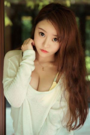 迷人的保姆在线观看免费_4K超清免费观看