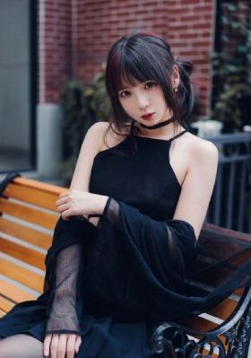 善良的女老板伦理_午夜伦不卡高清在线观看